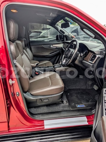 Big with watermark mazda bt 50 maputo maputo 42010