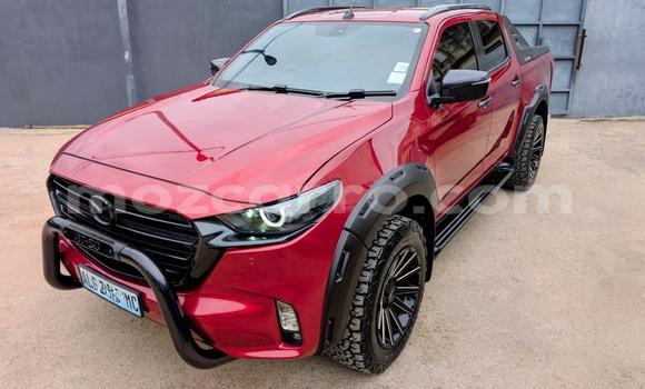 Comprar Usado Mazda BT-50 Vermelho Carro em Maputo em Maputo