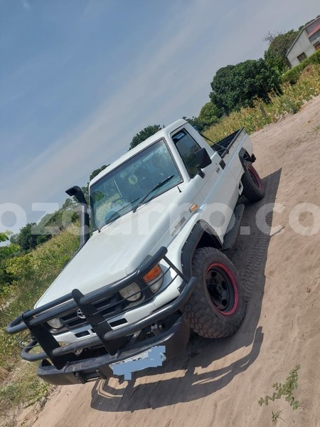 Big with watermark toyota land cruiser maputo maputo 42032