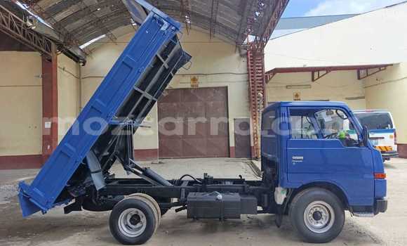 Comprar Novo Nissan AD Azul Carro em Maputo em Maputo Comprar Novo Nissan AD Azul Carro em Maputo em Maputo