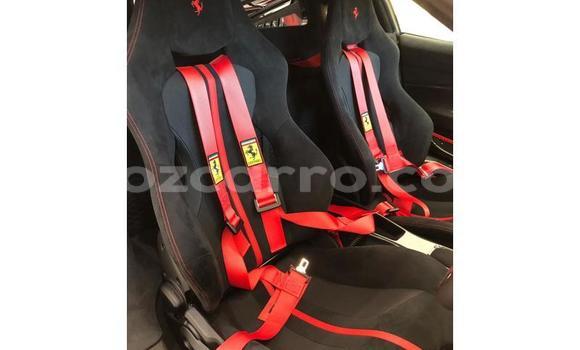 Nunua Ilio tumika Ferrari 488 Nyekundu Gari ndani ya Maputo nchini Maputo Nunua Ilio tumika Ferrari 488 Nyekundu Gari ndani ya Maputo nchini Maputo