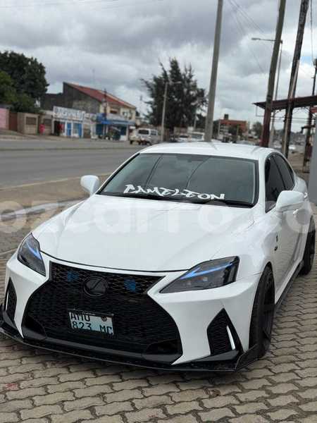 Big with watermark lexus is 300 maputo maputo 42040