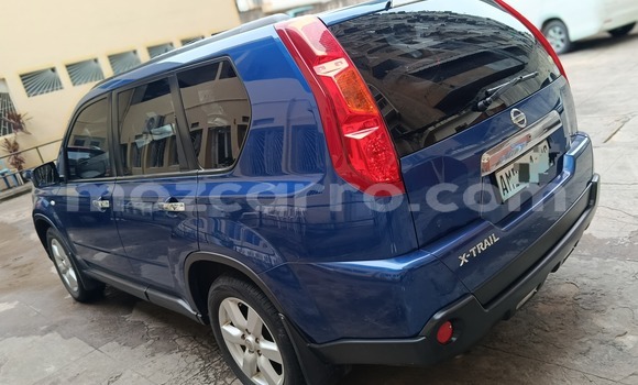 Nunua Ilio tumika Nissan X-Trail Bluu Gari ndani ya Maputo nchini Maputo Nunua Ilio tumika Nissan X-Trail Bluu Gari ndani ya Maputo nchini Maputo