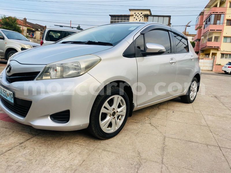 Big with watermark toyota vitz maputo maputo 42060