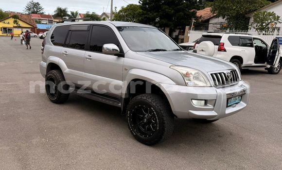 Comprar Usado Toyota Land Cruiser Prado Other Carro em Maputo em Maputo