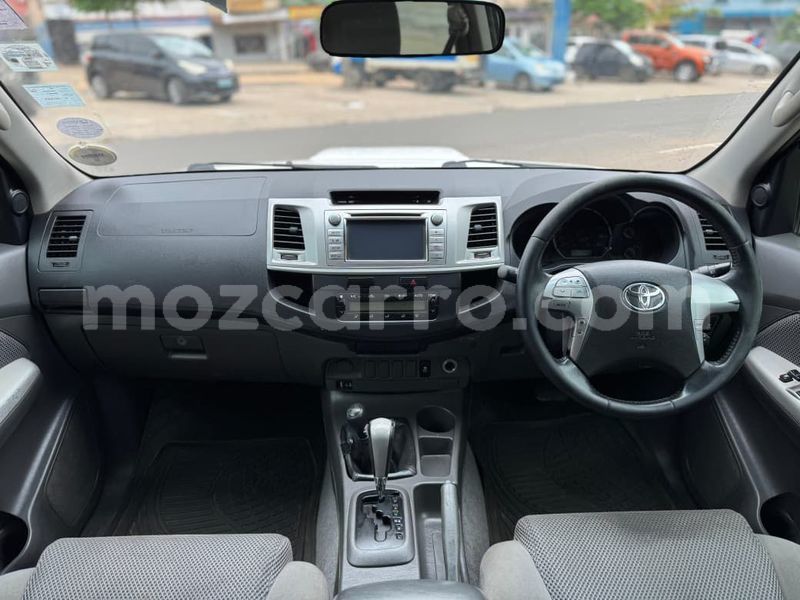 Big with watermark toyota hilux maputo maputo 42065