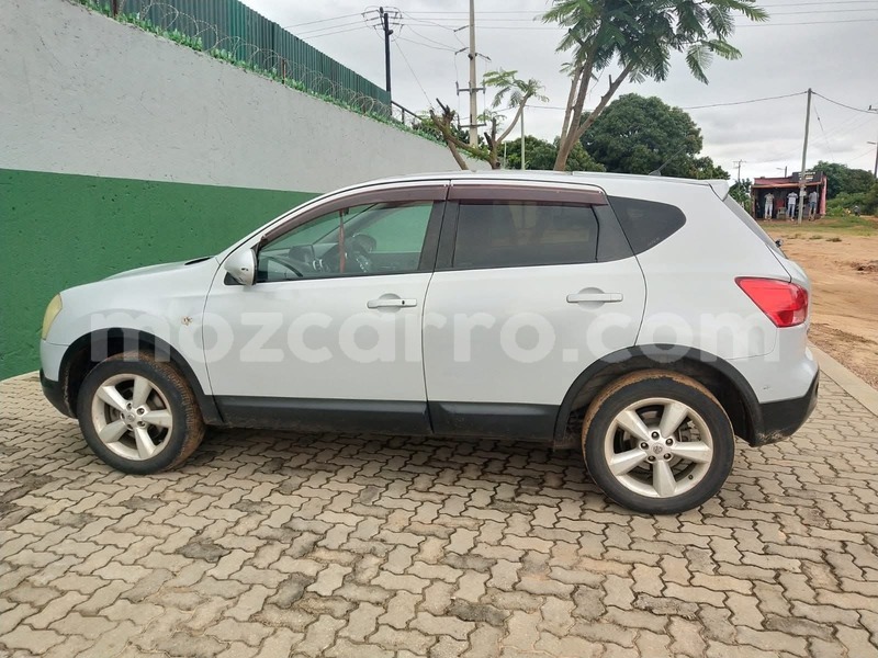 Big with watermark nissan dualis maputo maputo 42075