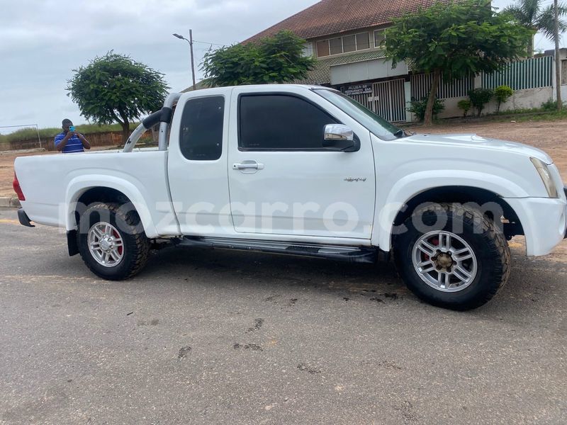 Big with watermark isuzu kb maputo maputo 42077
