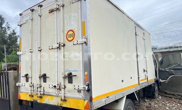 Tenga Tsaru Mitsubishi ASX Chena Mota in Maputo in Maputo Tenga Tsaru Mitsubishi ASX Chena Mota in Maputo in Maputo