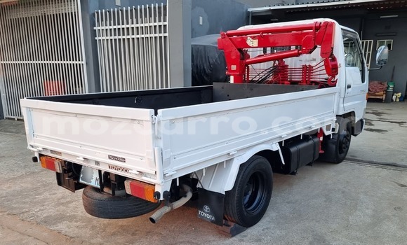 Nunua Ilio tumika Toyota Dyna Nyingine Lori ndani ya Maputo nchini Maputo Nunua Ilio tumika Toyota Dyna Nyingine Lori ndani ya Maputo nchini Maputo
