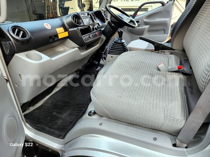 Big with watermark toyota dyna maputo maputo 42093