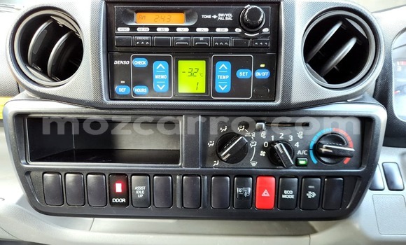 Nunua Ilio tumika Toyota Dyna Nyingine Lori ndani ya Maputo nchini Maputo Nunua Ilio tumika Toyota Dyna Nyingine Lori ndani ya Maputo nchini Maputo