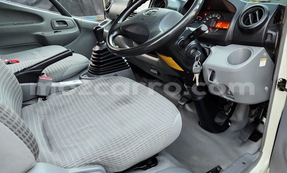 Nunua Ilio tumika Toyota Dyna Nyingine Lori ndani ya Maputo nchini Maputo Nunua Ilio tumika Toyota Dyna Nyingine Lori ndani ya Maputo nchini Maputo