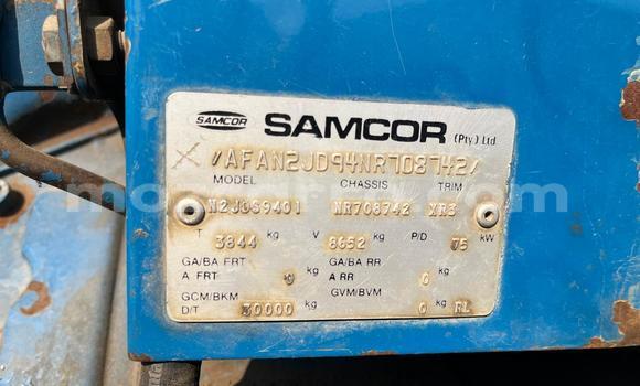 Buy Used Ford Aerostar Blue Car in Chemba in Sofala Buy Used Ford Aerostar Blue Car in Chemba in Sofala