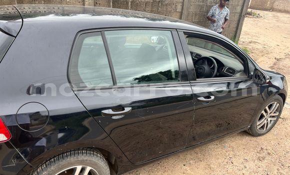 Nunua Ilio tumika Volkswagen Golf Nyeusi Gari ndani ya Maputo nchini Maputo Nunua Ilio tumika Volkswagen Golf Nyeusi Gari ndani ya Maputo nchini Maputo