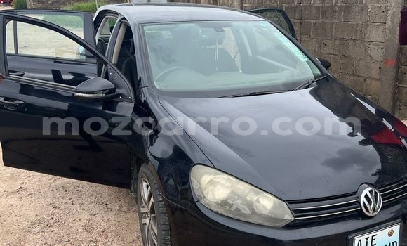 Nunua Ilio tumika Volkswagen Golf Nyeusi Gari ndani ya Maputo nchini Maputo Nunua Ilio tumika Volkswagen Golf Nyeusi Gari ndani ya Maputo nchini Maputo
