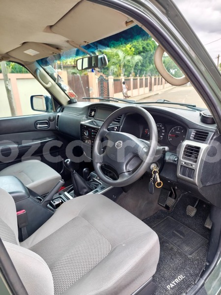 Big with watermark nissan patrol maputo maputo 42102