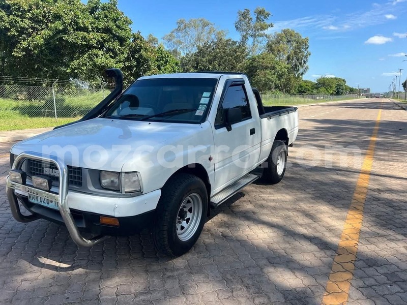 Big with watermark isuzu kb maputo maputo 42110