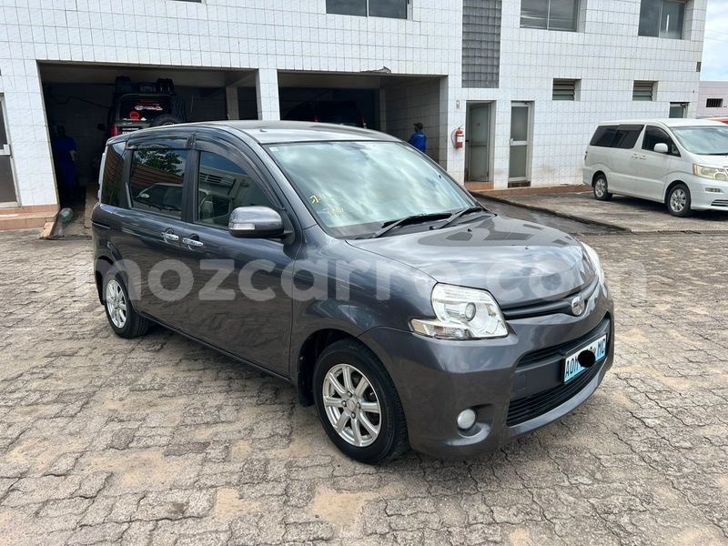 Big with watermark toyota sienta maputo maputo 42114
