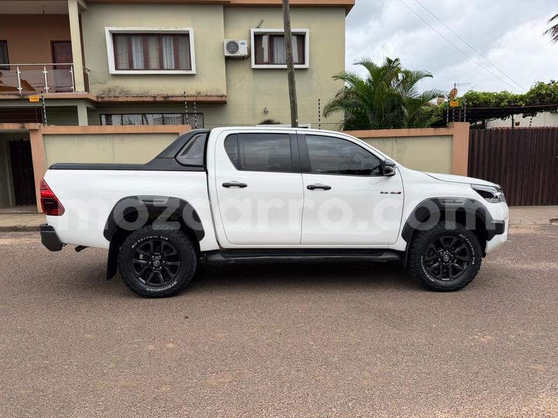 Big with watermark toyota hiluxe revo maputo maputo 42115