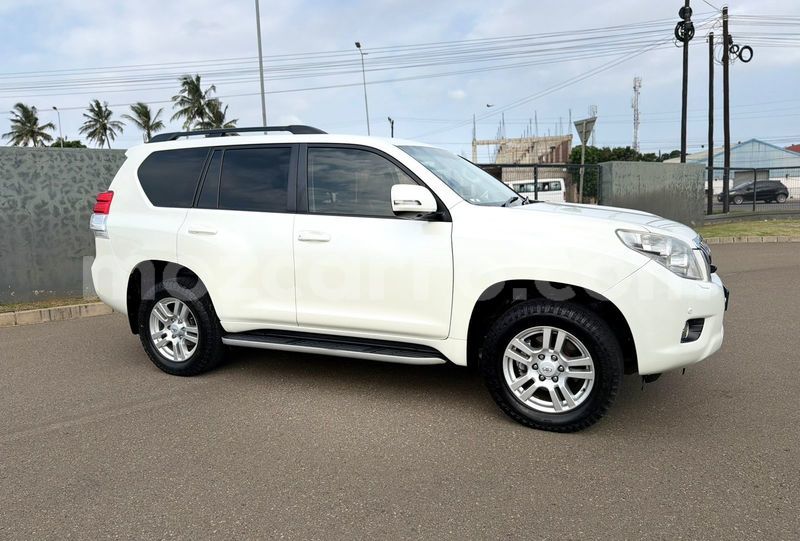 Big with watermark toyota land cruiser prado maputo maputo 42116