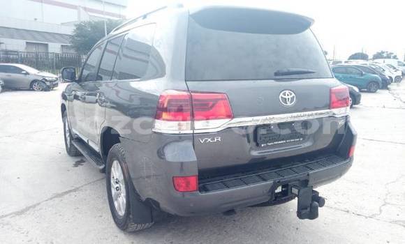 Buy Used Toyota Land Cruiser Black Car in Maputo in Maputo Buy Used Toyota Land Cruiser Black Car in Maputo in Maputo