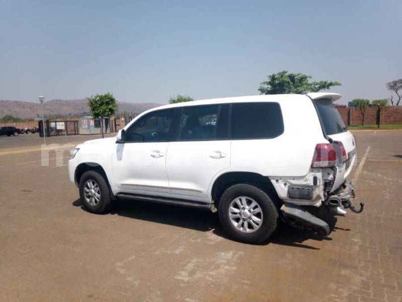 Big with watermark toyota land cruiser sofala beira 42118