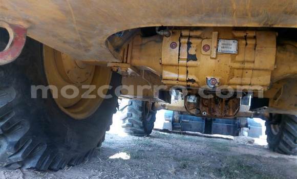Buy Used Caterpillar 120 Other Truck in Beira in Sofala Buy Used Caterpillar 120 Other Truck in Beira in Sofala