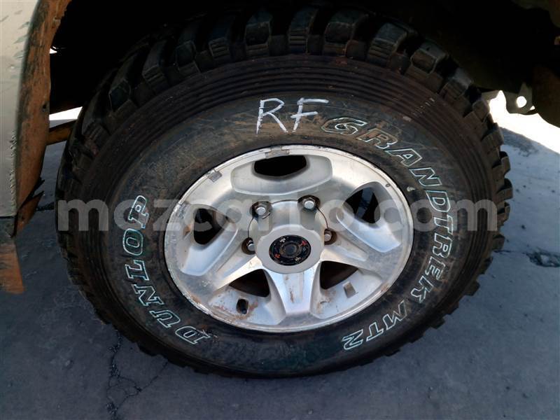 Big with watermark toyota land cruiser sofala beira 42123
