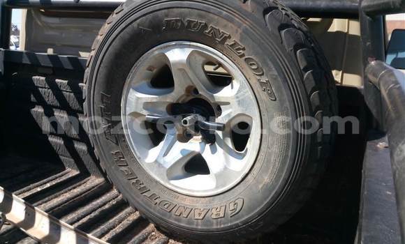 Buy Used Toyota Land Cruiser Brown Car in Beira in Sofala Buy Used Toyota Land Cruiser Brown Car in Beira in Sofala