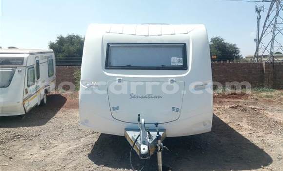 Buy Import Abarth 124 Spider White Car in Nampula in Nampula Buy Import Abarth 124 Spider White Car in Nampula in Nampula