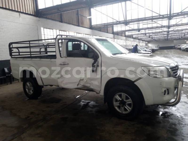 Big with watermark toyota hilux sofala chemba 42128