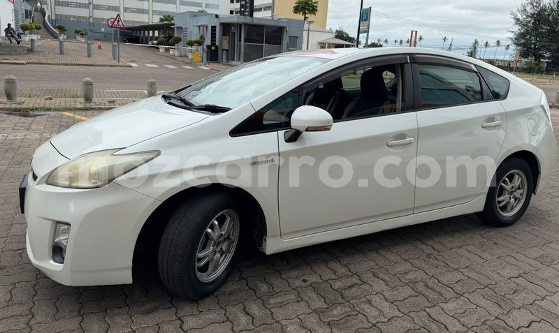 Big with watermark toyota prius maputo maputo 42132