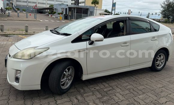 Comprar Usado Toyota Prius Branco Carro em Maputo em Maputo Comprar Usado Toyota Prius Branco Carro em Maputo em Maputo
