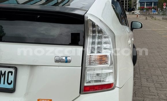 Comprar Usado Toyota Prius Branco Carro em Maputo em Maputo Comprar Usado Toyota Prius Branco Carro em Maputo em Maputo