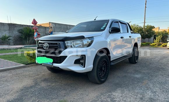 Nunua Ilio tumika Toyota Hiluxe Revo Nyeupe Gari ndani ya Maputo nchini Maputo Nunua Ilio tumika Toyota Hiluxe Revo Nyeupe Gari ndani ya Maputo nchini Maputo