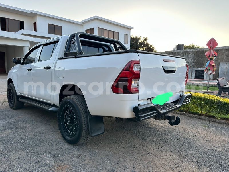 Big with watermark toyota hiluxe revo maputo maputo 42134