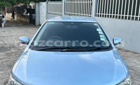 Comprar Usado Toyota Allion Azul Carro em Maputo em Maputo