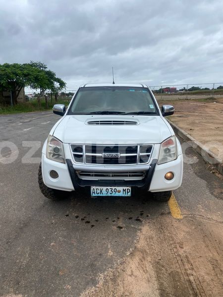 Big with watermark isuzu d max maputo maputo 42159