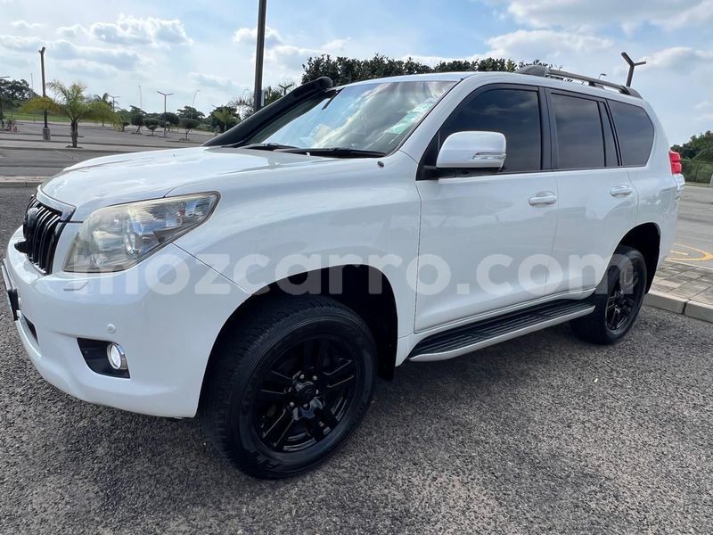 Big with watermark toyota land cruiser prado maputo maputo 42160