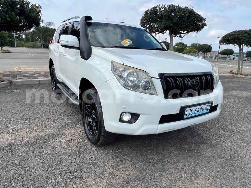 Big with watermark toyota land cruiser prado maputo maputo 42160