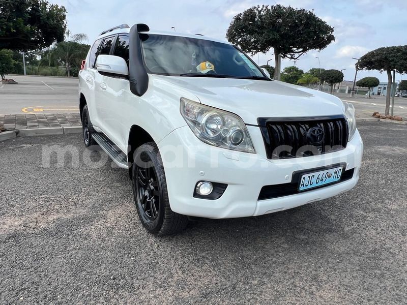 Big with watermark toyota land cruiser prado maputo maputo 42160