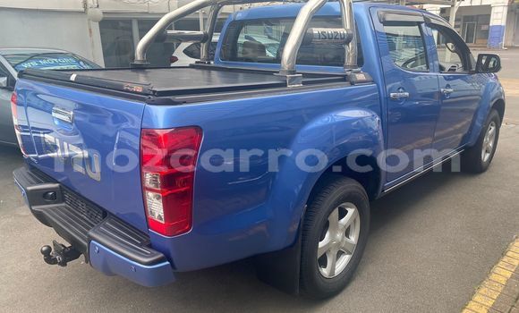 Buy Used Isuzu KB Blue Car in Nampula in Nampula Buy Used Isuzu KB Blue Car in Nampula in Nampula