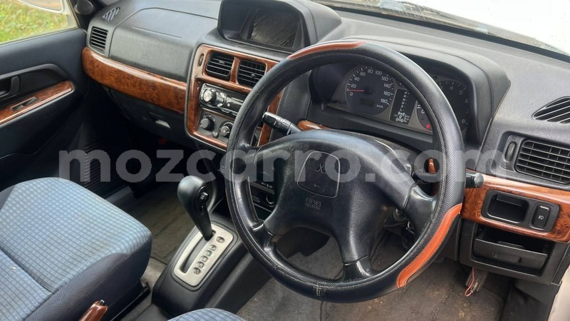 Big with watermark mitsubishi pajero io maputo maputo 42169