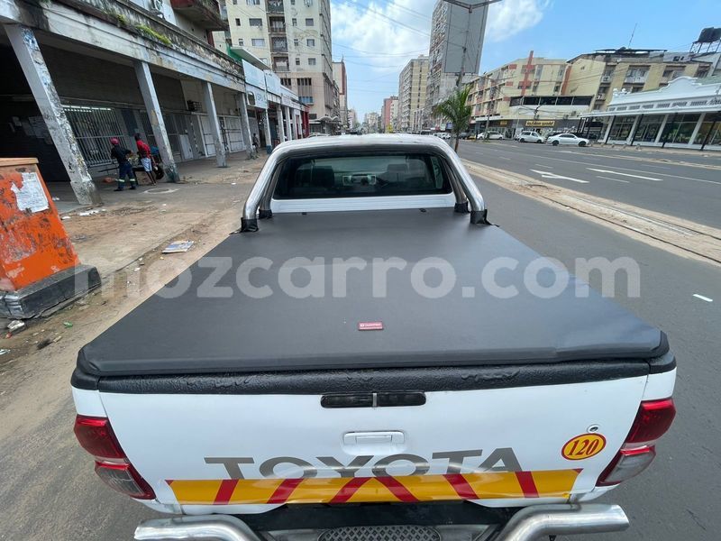 Big with watermark toyota hilux maputo maputo 42171