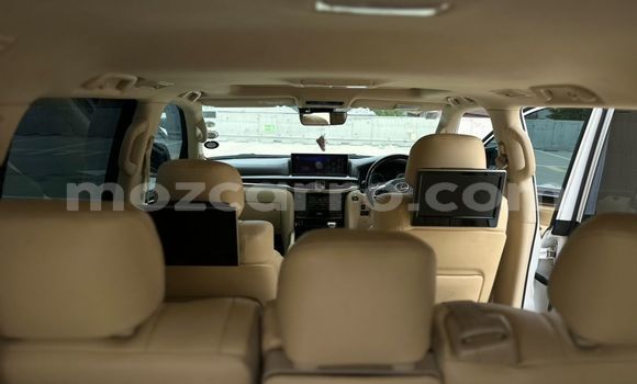 Comprar Usado Lexus LX 570 Branco Carro em Maputo em Maputo Comprar Usado Lexus LX 570 Branco Carro em Maputo em Maputo