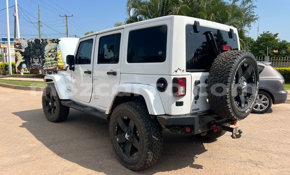 Comprar Usado Jeep Wrangler Branco Carro em Maputo em Maputo Comprar Usado Jeep Wrangler Branco Carro em Maputo em Maputo