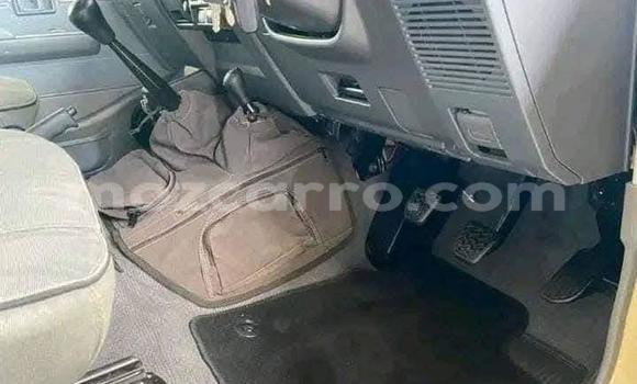 Comprar Usado Toyota Land Cruiser Bege Carro em Maputo em Maputo Comprar Usado Toyota Land Cruiser Bege Carro em Maputo em Maputo