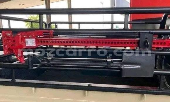 Comprar Usado Toyota Land Cruiser Bege Carro em Maputo em Maputo Comprar Usado Toyota Land Cruiser Bege Carro em Maputo em Maputo