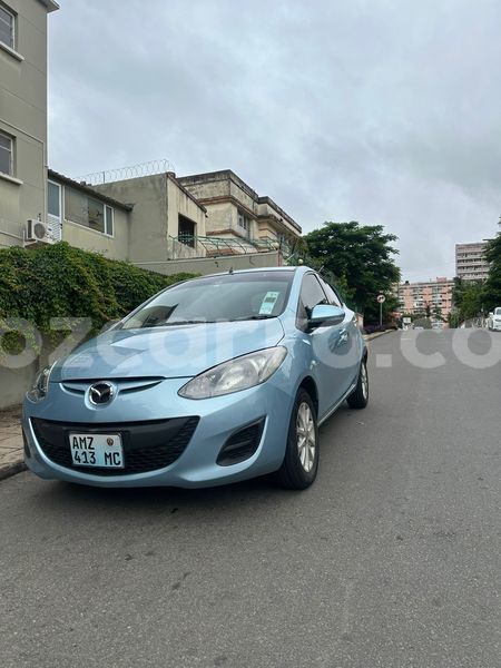 Big with watermark mazda axela maputo maputo 42198